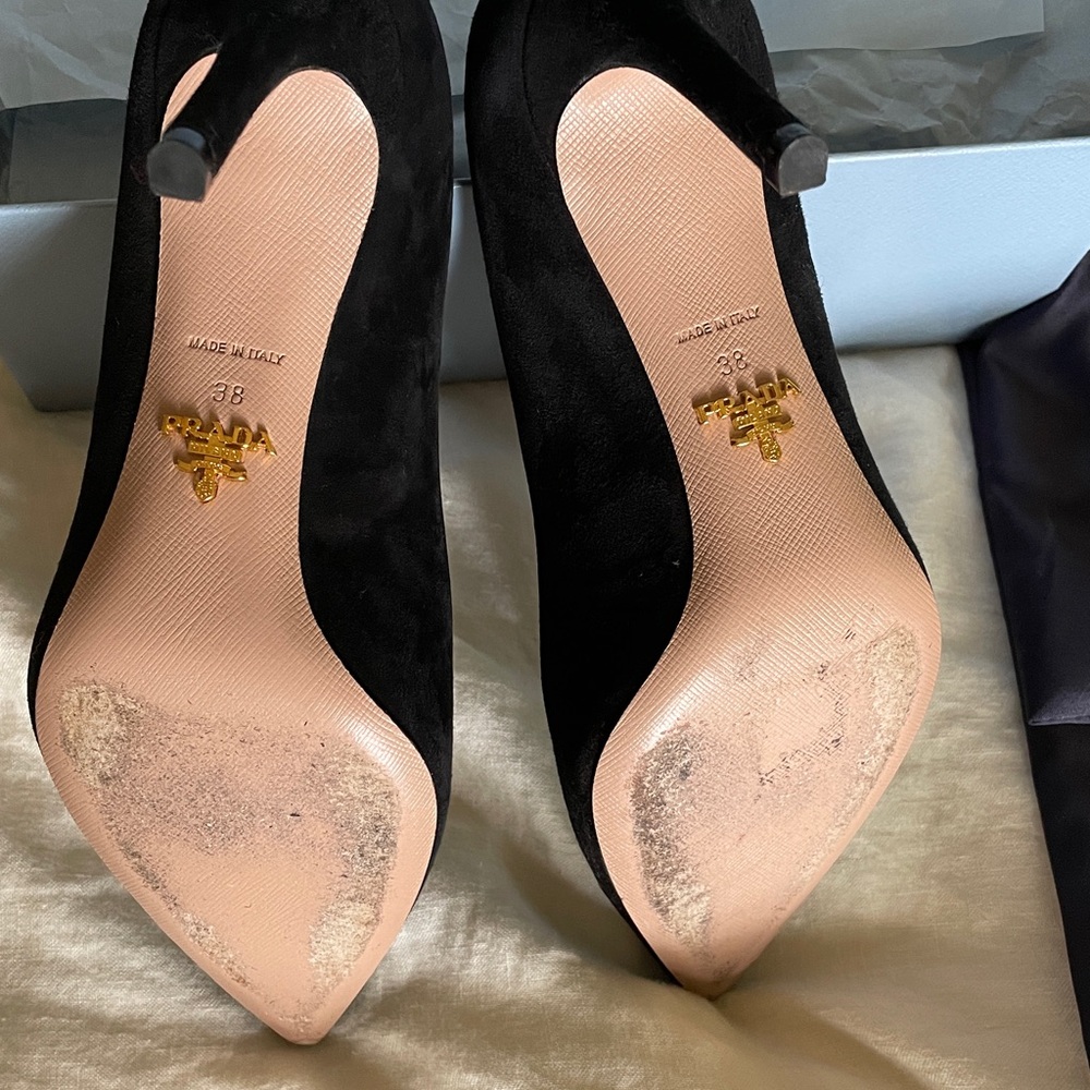 Prada Black Suede Pumps 38 / 8 - Picture 8 of 8